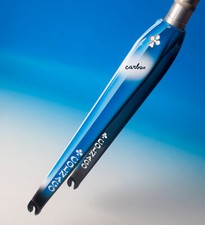 FORCELLA COLNAGO ROAD FORK 700c CARBON 1-1/8" 550 Gr.  NOS difettino