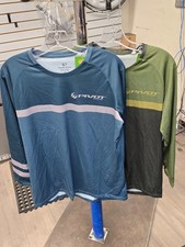 maglia izumi perla manica