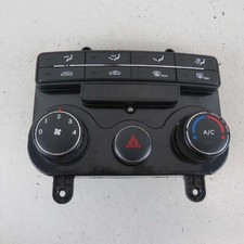 Centralina climatizzatore 97250-2L150 per HYUNDAI I30 2007-2010 usata (77557)