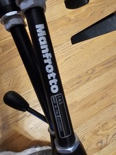 Manfrotto 143 Magic Arm con