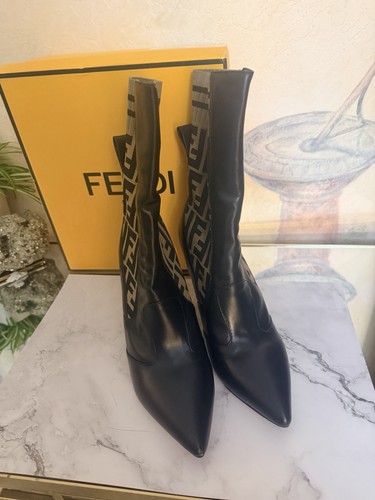 Stivali calze fendi logo - calze,