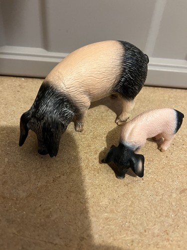 Schleich coppia figure maiali