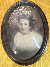 VECCHIA CORNICE OVALE IN GESSO