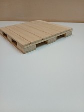 Pallet in legno di abete  20cm