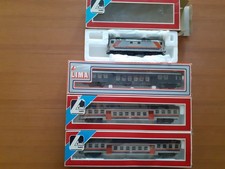 Lima treno navetta con vetture