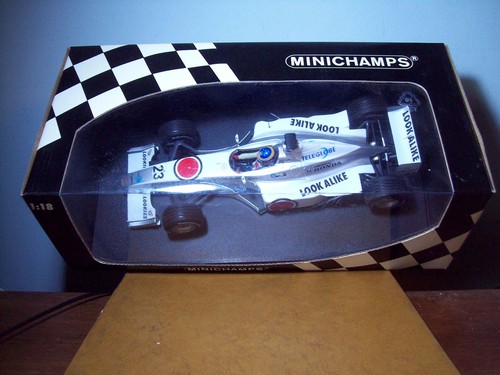 Minichamps bar honda 02 - 1/18,