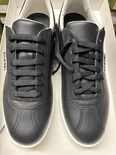 Sneakers Chanel nere in pelle