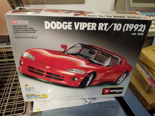 Burago 24 dodge viper - ,
