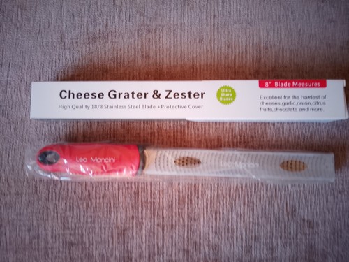 Grattugia acciaio inox - in,