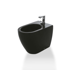 BIDET A TERRA FILO PARETE