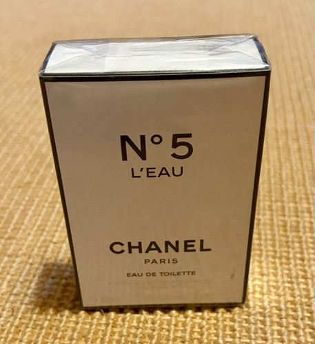 Chanel eau de - chanel,