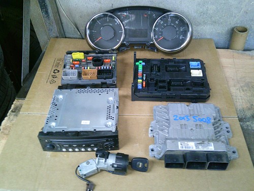Kit ecu peugeot 5008 6 - kit,