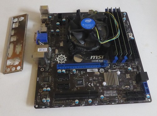 Pacchetto scheda madre - , msi