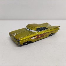 DISNEY PIXAR CARS TEX DINOCO CADILLAC MODELLINO AUTO PRESSOCAST modellino 1/55