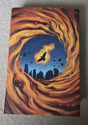 Divergent hardback sparyed - divergent,,