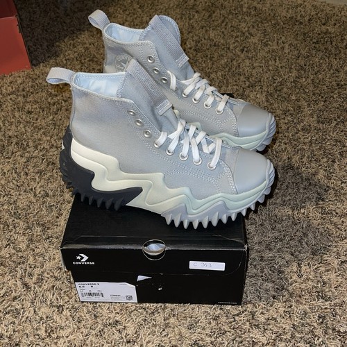 Sneakers alte grigie nuove con