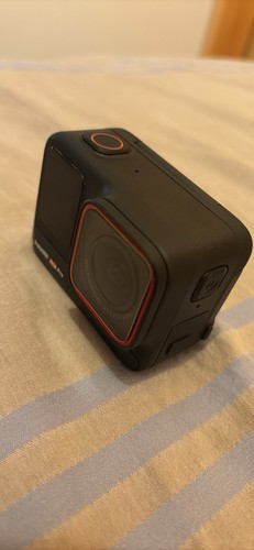 Insta 360 ace - 360, 2