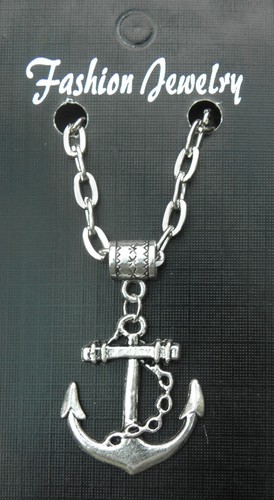 Collana con ciondolo - , ancora