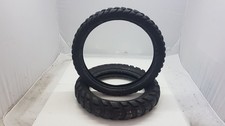 METZELER CAROO 3 Gomme 140-80/18 e 90-90/21 montate con camera d'aria