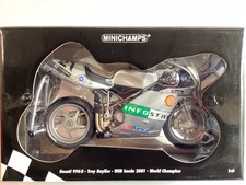 Minichamps Modellino Moto 1:6