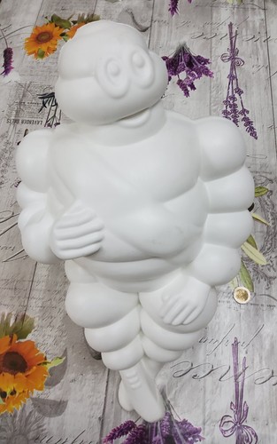 Bibendum michelin mascotte - michelin,