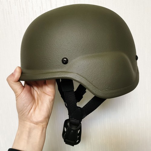 Elmetto militare balistico