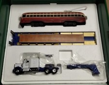 Tram Corgi US24903 ~ Kenworth