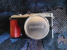Fujifilm X70 16.3MP Compact