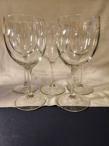 Set bicchieri vino - 5,