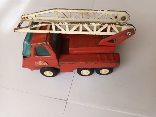Modellino autoscala pompieri