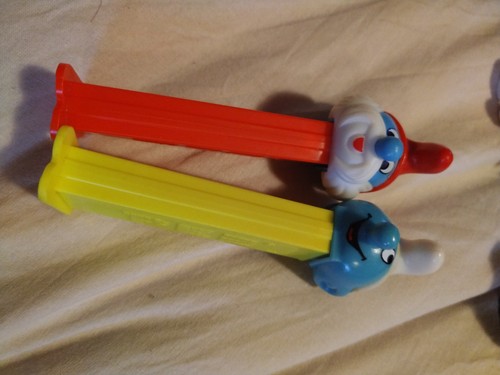Macchine per puffi pez - puffi, vuote