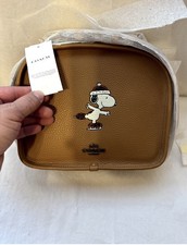 Borsa a tracolla Coach X Peanuts Snoopy Ice Skate Lunch Pail nuova con etichette