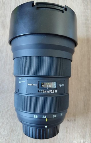 Obiettivo fotocamera ultra
