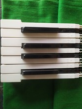 Tasti ricambi tastiera roland rd 600 -500 - A90 e altri modelli. 
