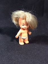 mini bambolina in gomma anni