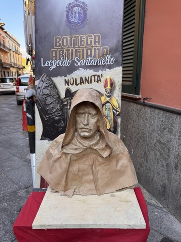 Giordano bruno statuetta - giordano,
