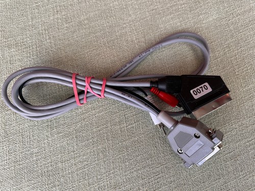 Cavo monitor commodore - /,