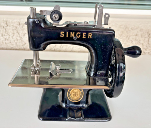Macchina cucire vintage - cucire,