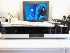 VIDEOREGISTRATORE COMBO VHS