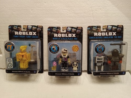 Roblox characters with - 3,