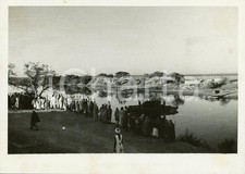 1940 ca LUGH FERRANDI (SOMALIA) Popolazione indigena al fiume GIUBA *Fotografia