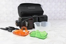 Nikon Speedlight SB-700 -