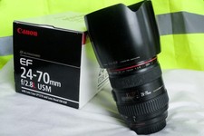 OTTICA ZOOM CANON  EF24-70mm  f/2,8L  USM  con custodia obiettivo e paraluce 