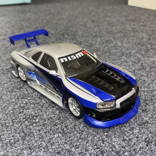 Nissan skyline gtr - 1/18,