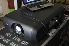 *SANYO PLC XF47*Proiettore