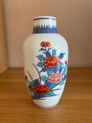 Vaso giapponese con fiori - , di