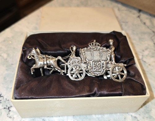 Miniature horse carriage - miniature,