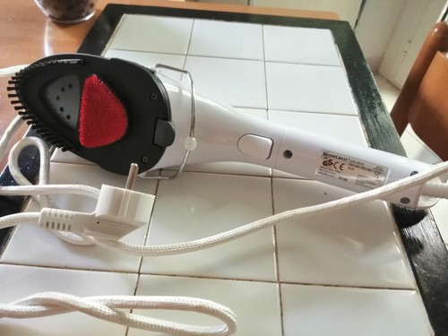 Spazzola vapore per tessuti - a,