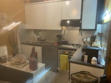 cucina completa di elettrodomestici usata