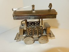 Carrello per auto da strada in